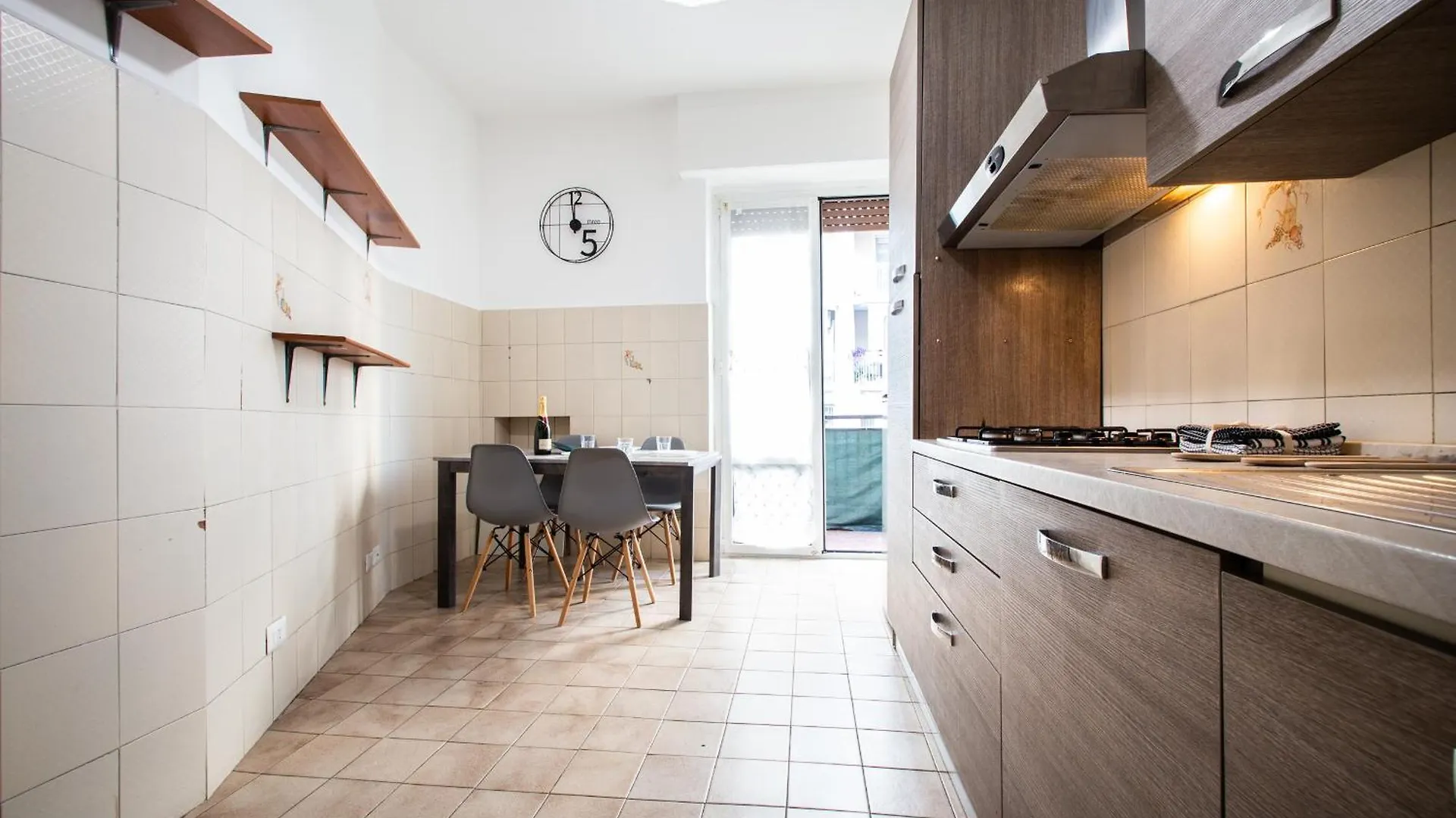 Apartamento Milano-Linate Suite Self Check In & Free Parking